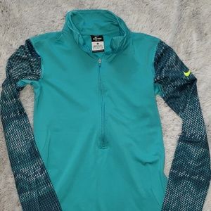 Nike Pro Dry Fit Long Sleeve
